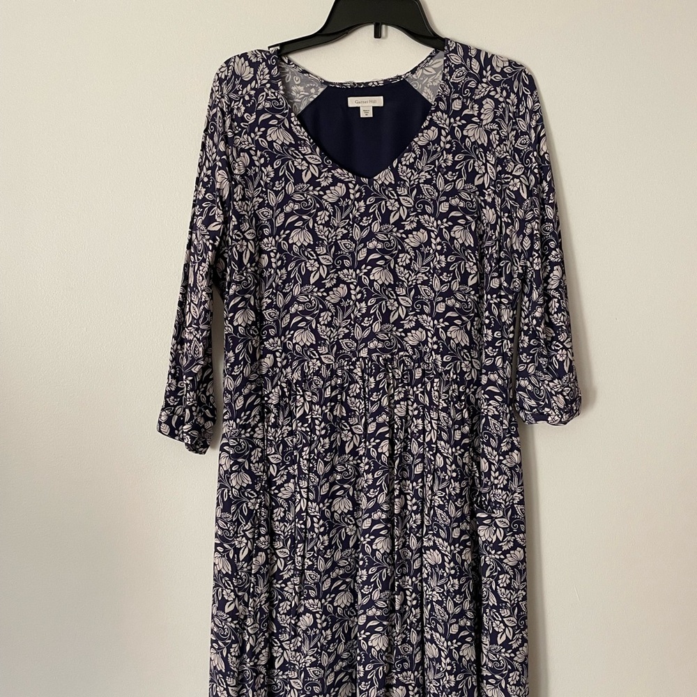 Garnett Hill peasant style dress. Never worn color is navy blue and off-white.